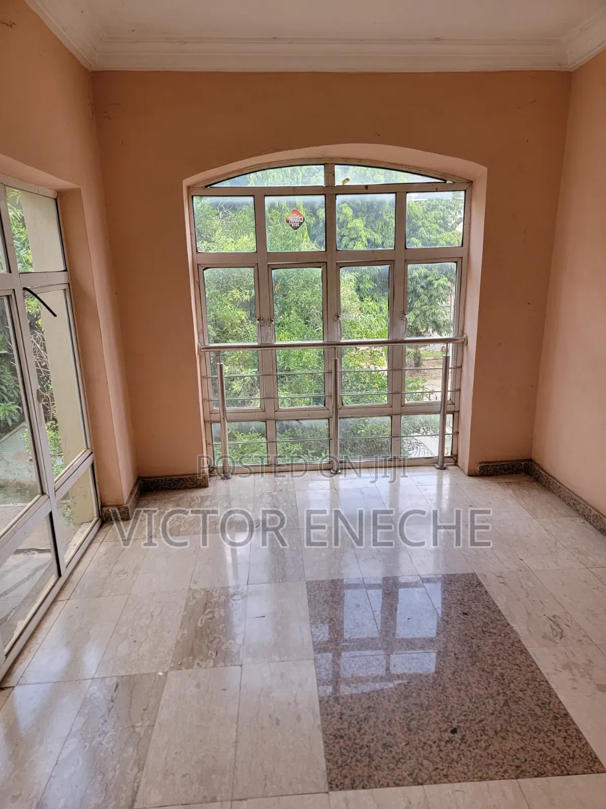 5bdrm Duplex in 6Th Avenue, Gwarinpa for sale in Gwarinpa
