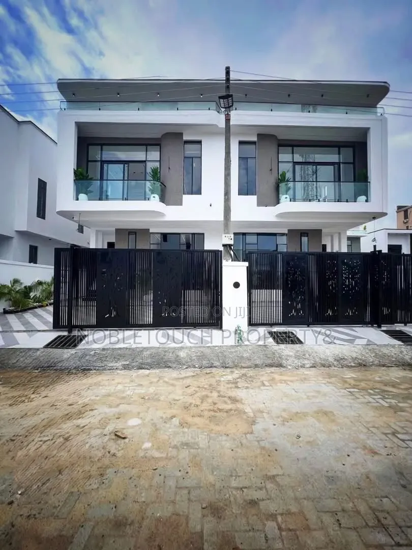 4bdrm Duplex in Ikota Lekki Lagos for sale in Ikota