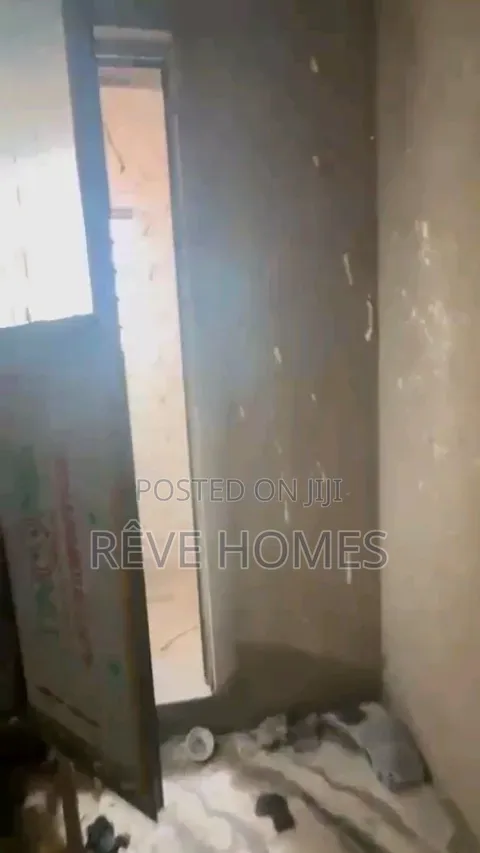 Mini Flat in Fola Agoro for rent in Fola Agoro