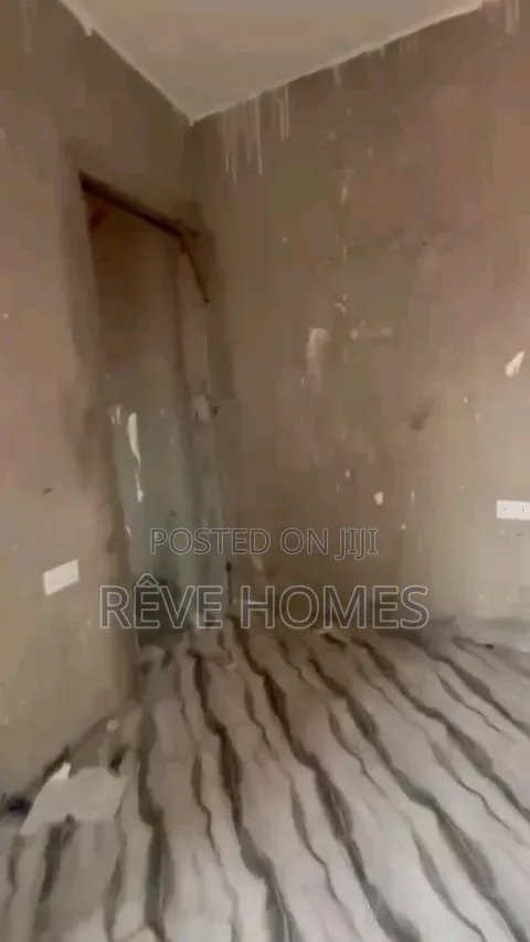 Mini Flat in Fola Agoro for rent in Fola Agoro