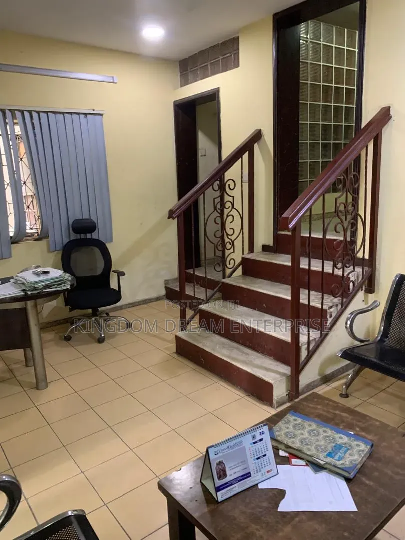 Office Building South West Ikoyi Lagos in Ikoyi S.W