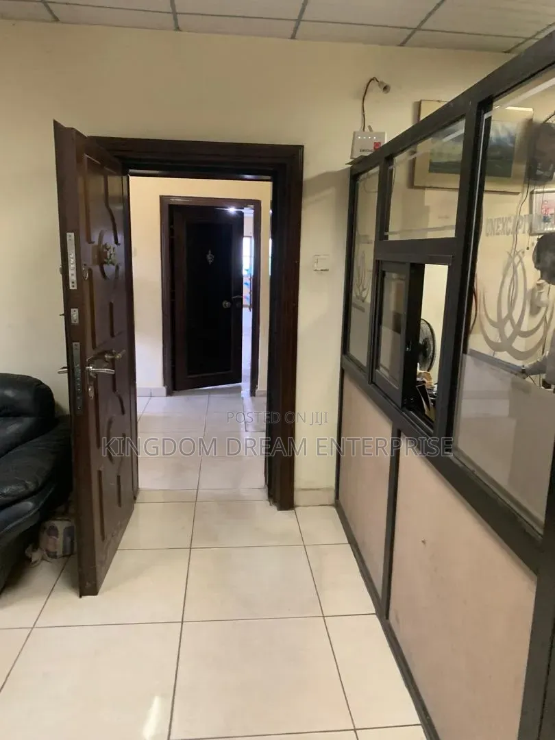 Office Building South West Ikoyi Lagos in Ikoyi S.W