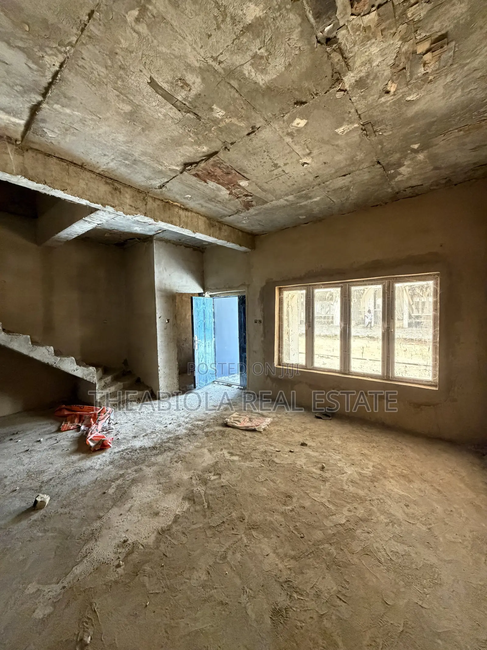 3bdrm Townhouse/Terrace in Kukwaba, Abuja, Kaura for sale in Kaura