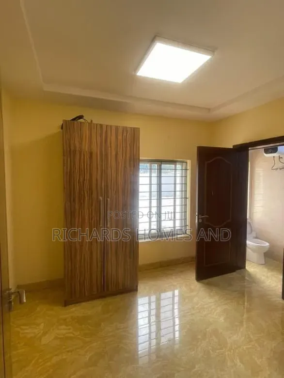 4bdrm Duplex in U3 Estate Lekki for rent in Lekki Phase 1