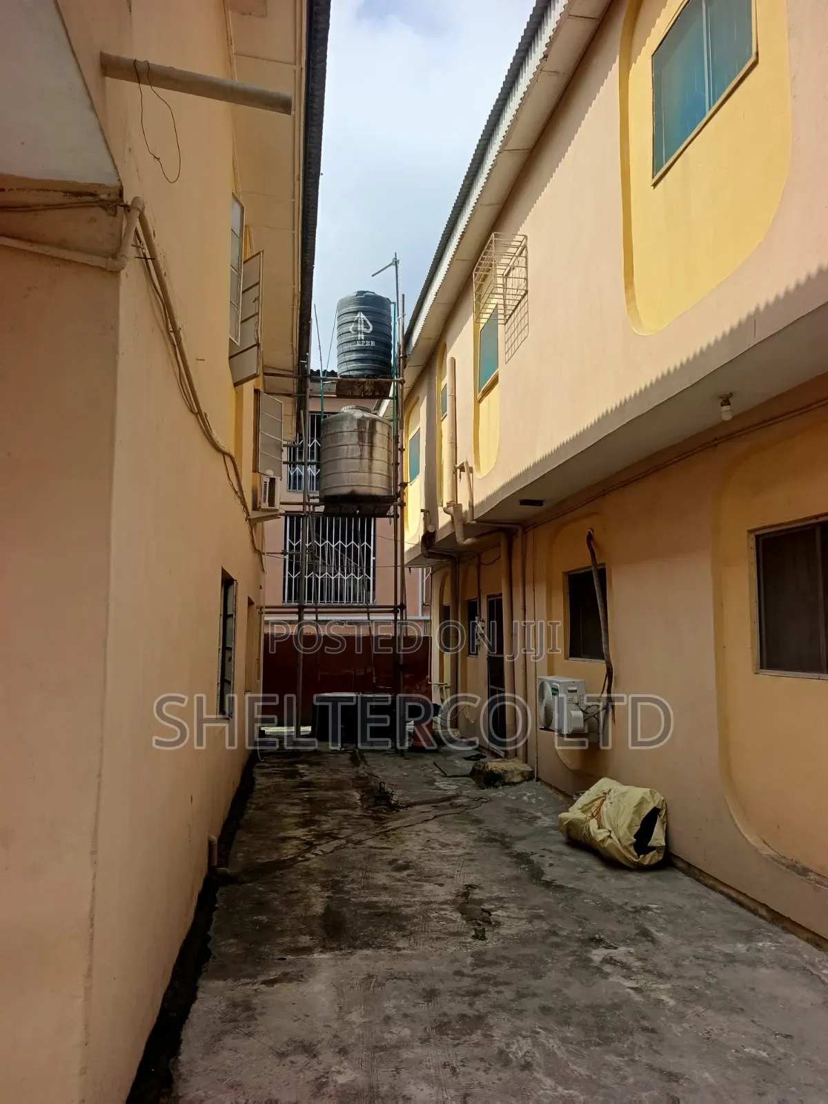 12bdrm Block of Flats in Gated, Tared, Aguda / Ogba for sale in Aguda / Ogba