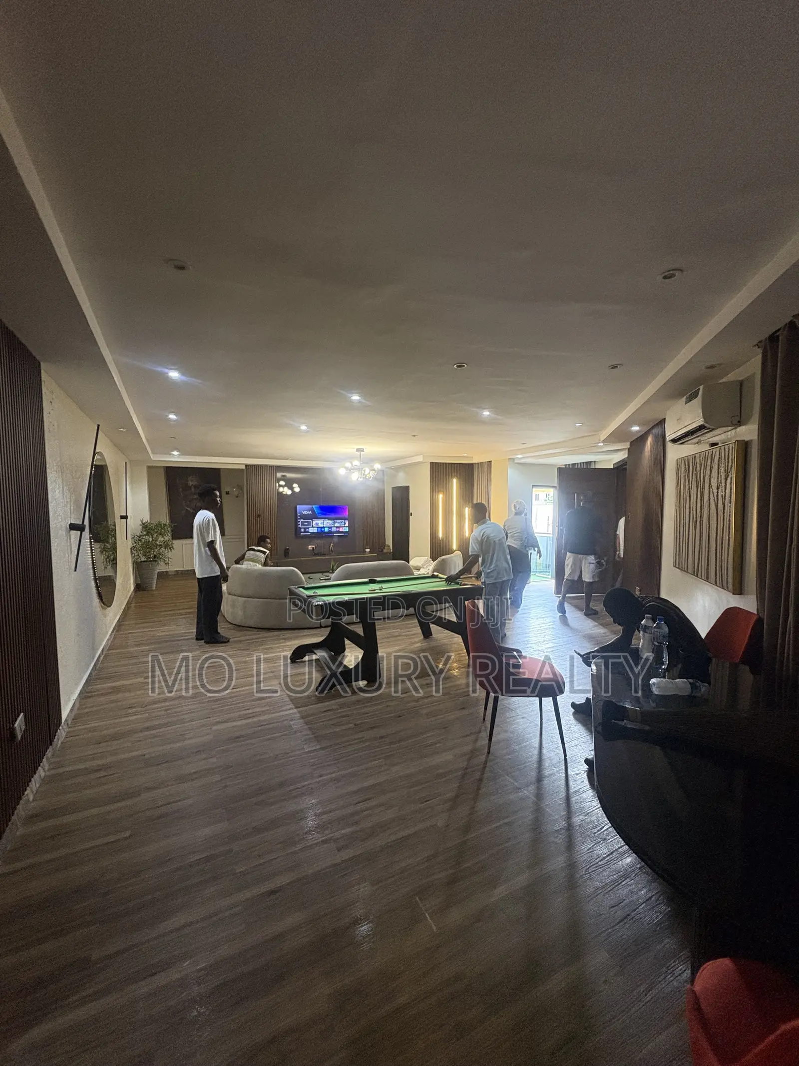 3 Bedroom Apt Shortlet in Lekki Phase 1