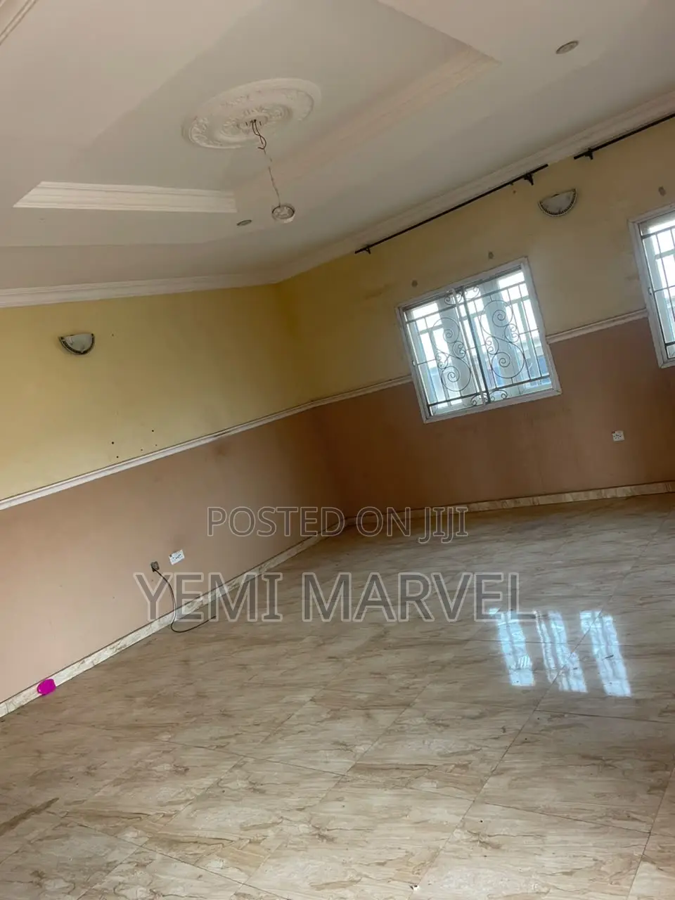 3bdrm Block of Flats in Ajila Road 3, Elebu for rent in Akala Express
