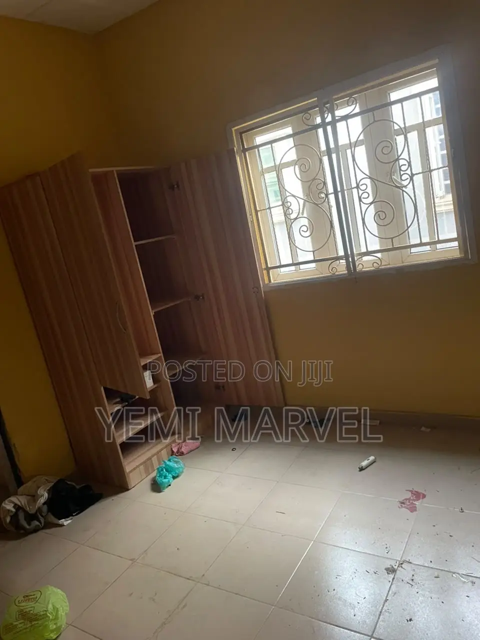 3bdrm Block of Flats in Ajila Road 3, Elebu for rent in Akala Express