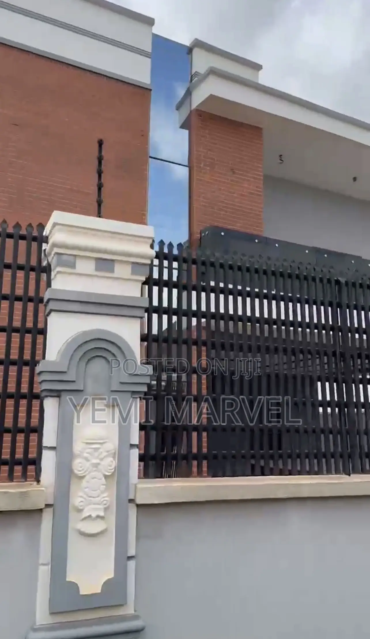 5bdrm Duplex in Ajila Road 5, Elebu, for sale in Akala Express
