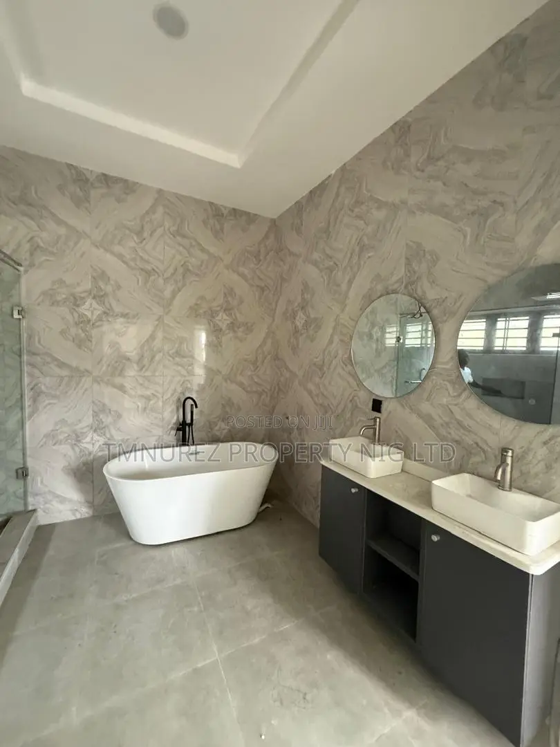 1bdrm Shared Apartment in Ologolo, Lekki for rent in Lekki