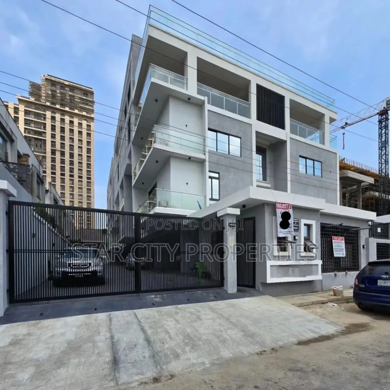 5bdrm Penthouse in Old Ikoyi Lagos, Banana Island for sale in Banana Island
