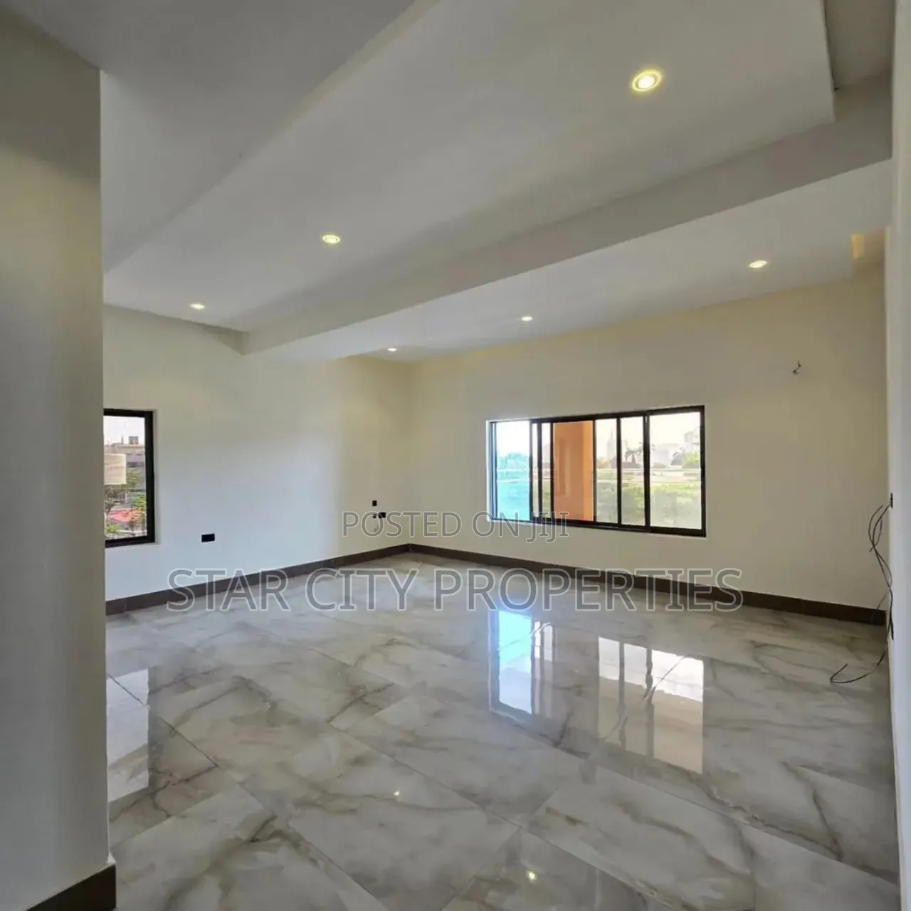 5bdrm Penthouse in Old Ikoyi Lagos, Banana Island for sale in Banana Island