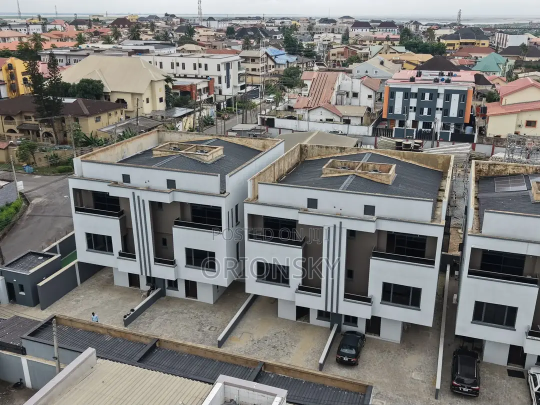 4bdrm Duplex in Ogudu GRA for sale in Ogudu GRA