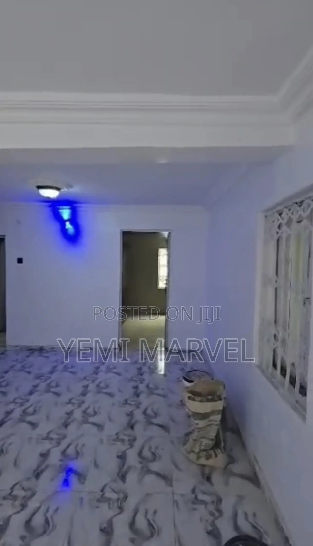 2bdrm Block of Flats in Bibilari, Basorun. for rent in Basorun