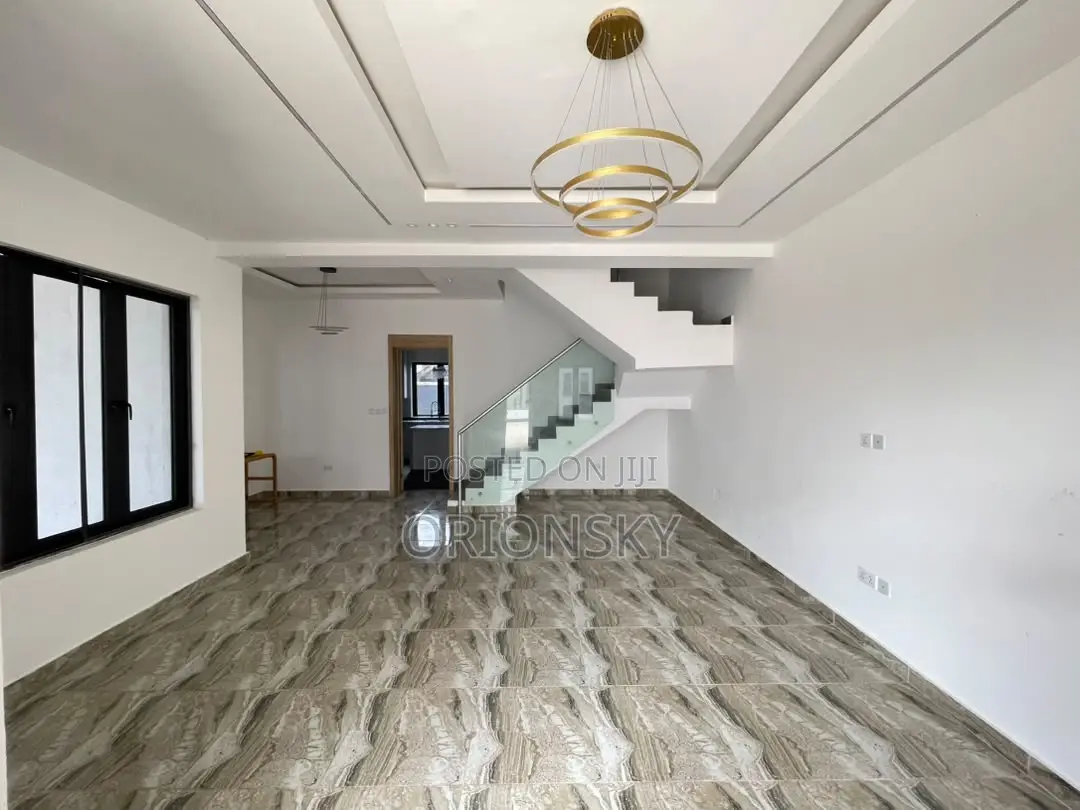 4bdrm Duplex in Ogudu GRA for sale in Ogudu GRA
