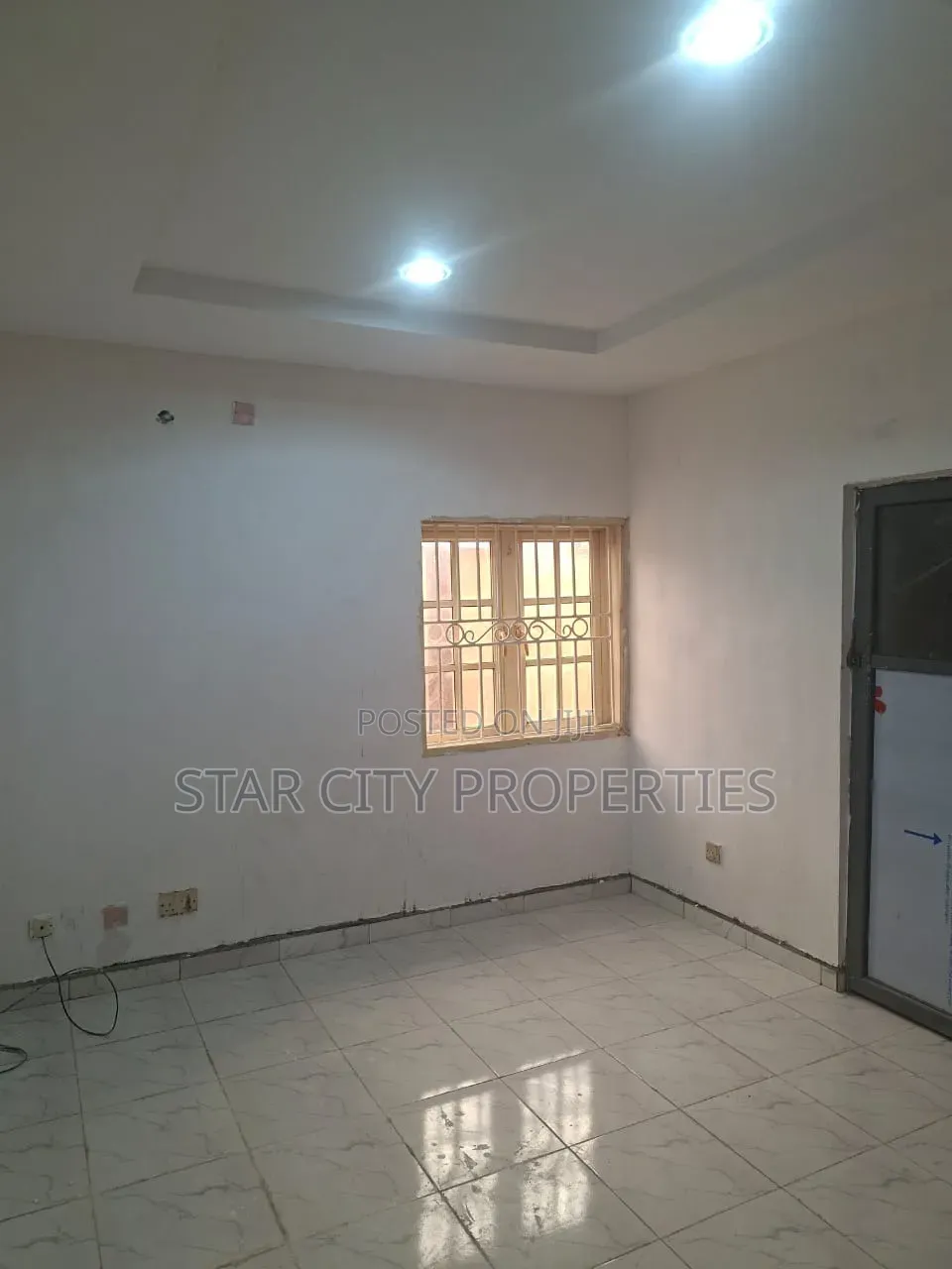 3bdrm Apartment in Greenland, Mende for rent in Mende