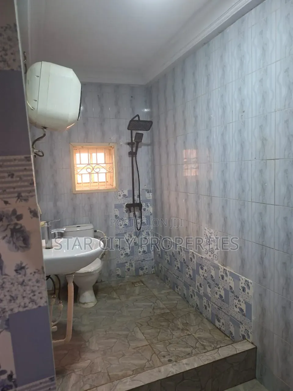 3bdrm Apartment in Greenland, Mende for rent in Mende