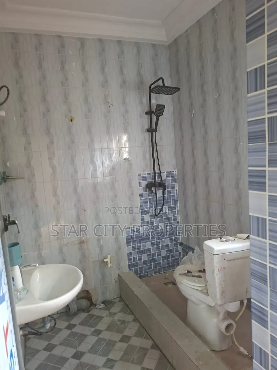 3bdrm Apartment in Greenland, Mende for rent in Mende