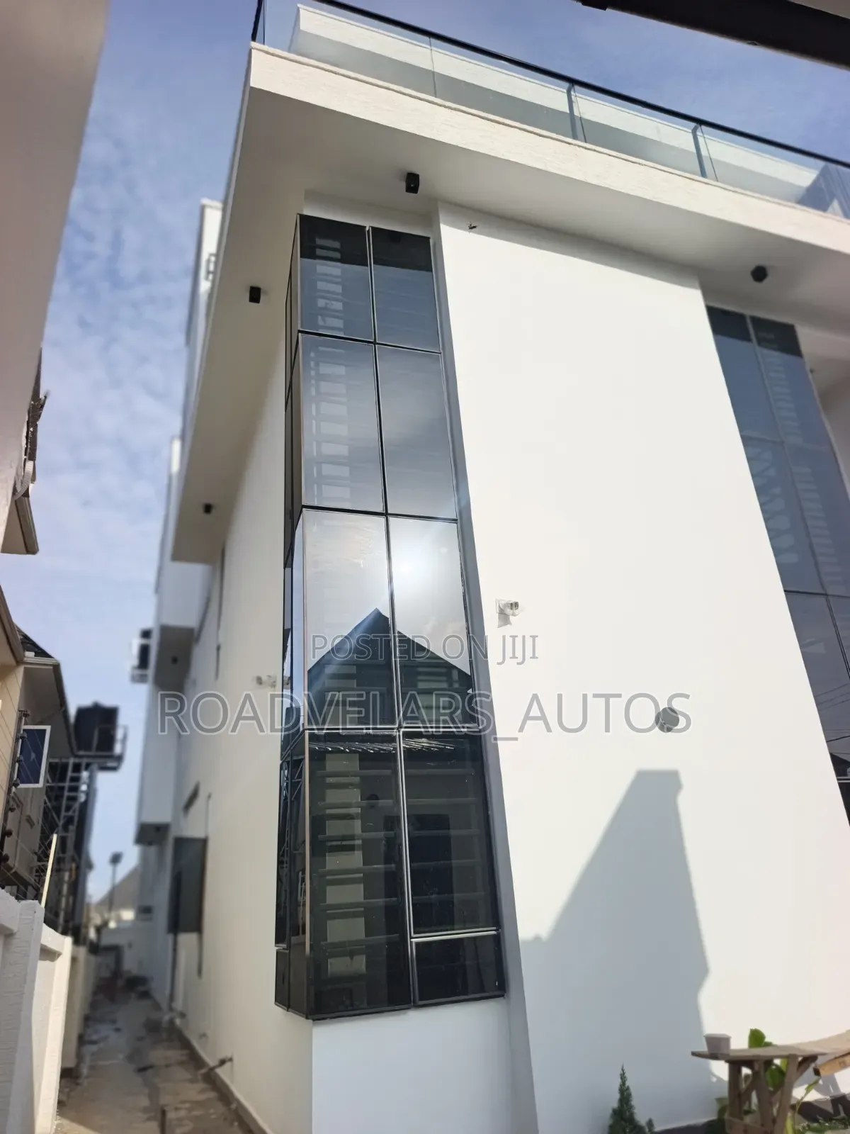 Furnished 6bdrm Duplex in Apo District for sale in Apo District