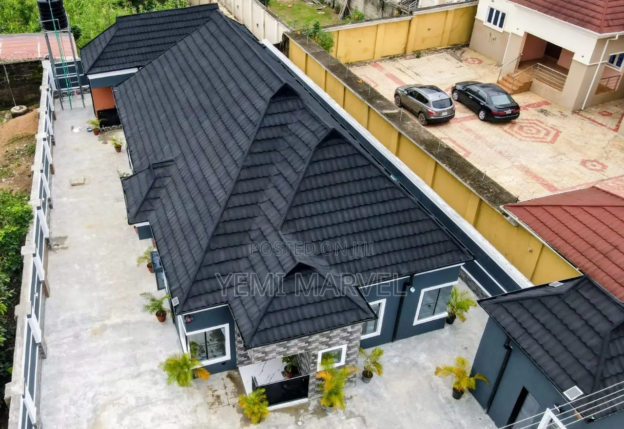 4bdrm Bungalow in Ajila Road, Opposite, Akala Express for sale in Akala Express