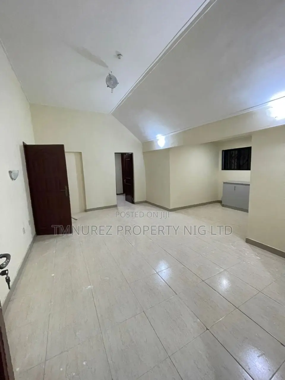 Studio Apartment in Ikota Villa for rent in Ikota