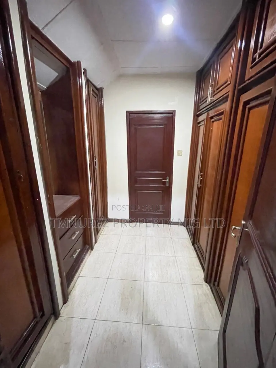 Studio Apartment in Ikota Villa for rent in Ikota