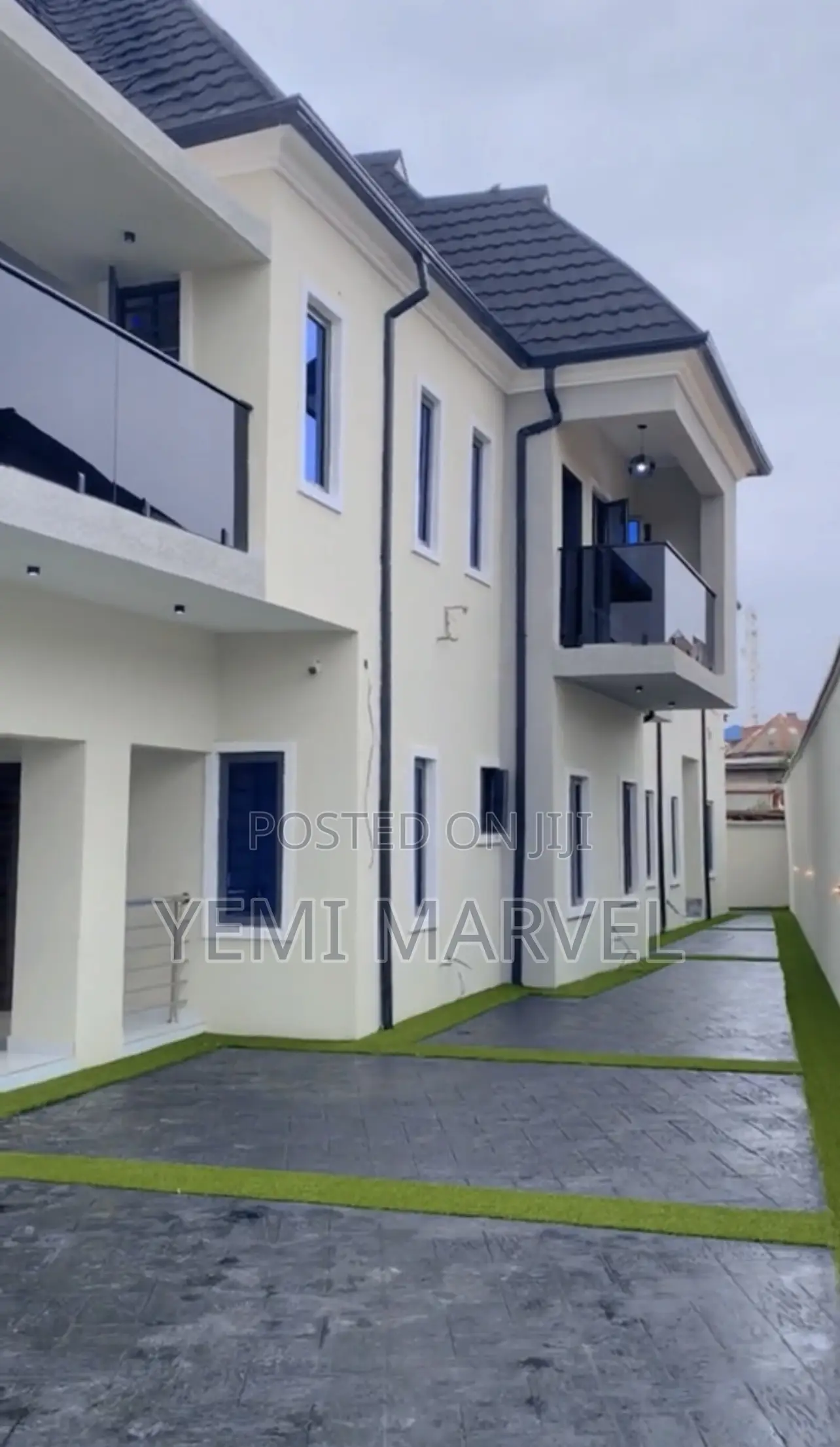 5bdrm Duplex in Oluyole Estate for sale in Oluyole Estate