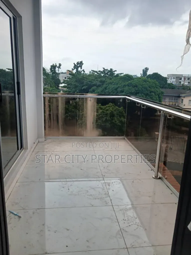 3bdrm Apartment in Ikeja Gra Lagos for rent in Ikeja GRA