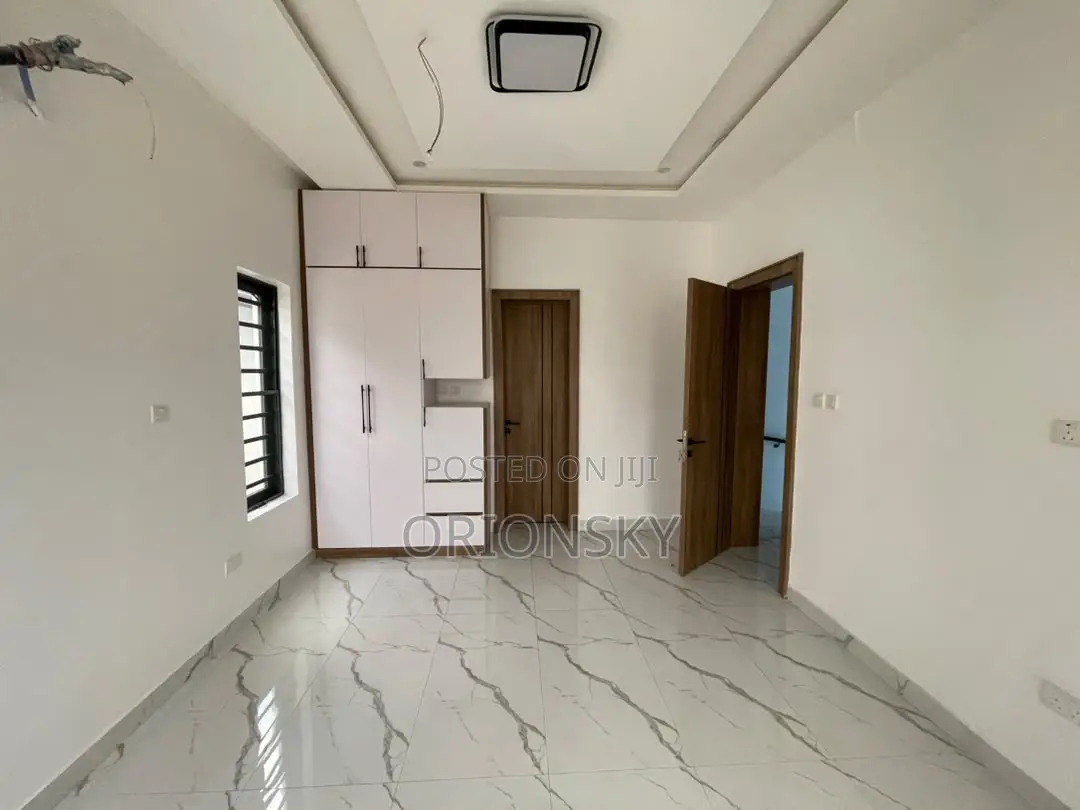 4bdrm Duplex in Ogudu GRA for sale in Ogudu GRA