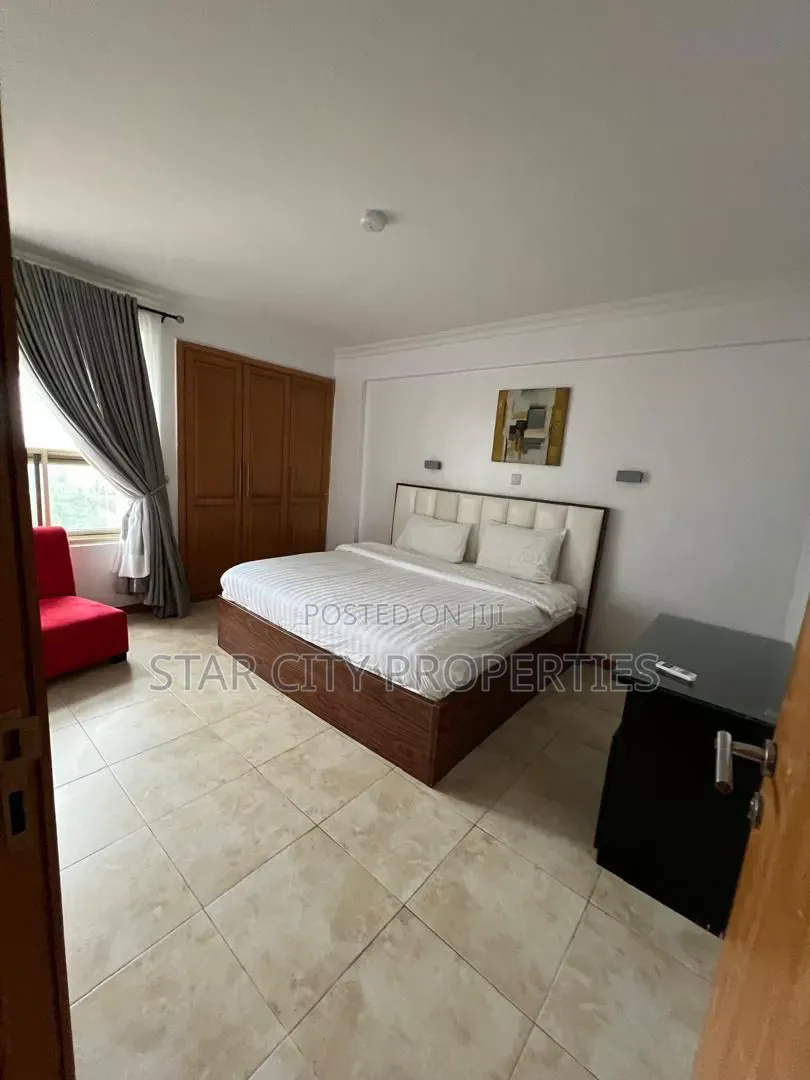 3bdrm Apartment in Club Road Ikoyi for rent in Old Ikoyi