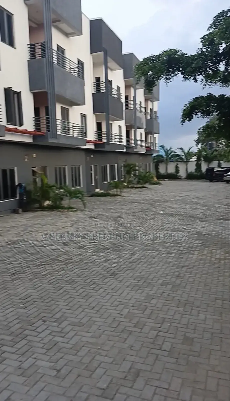 5bdrm Duplex in Guzape District for rent in Guzape District