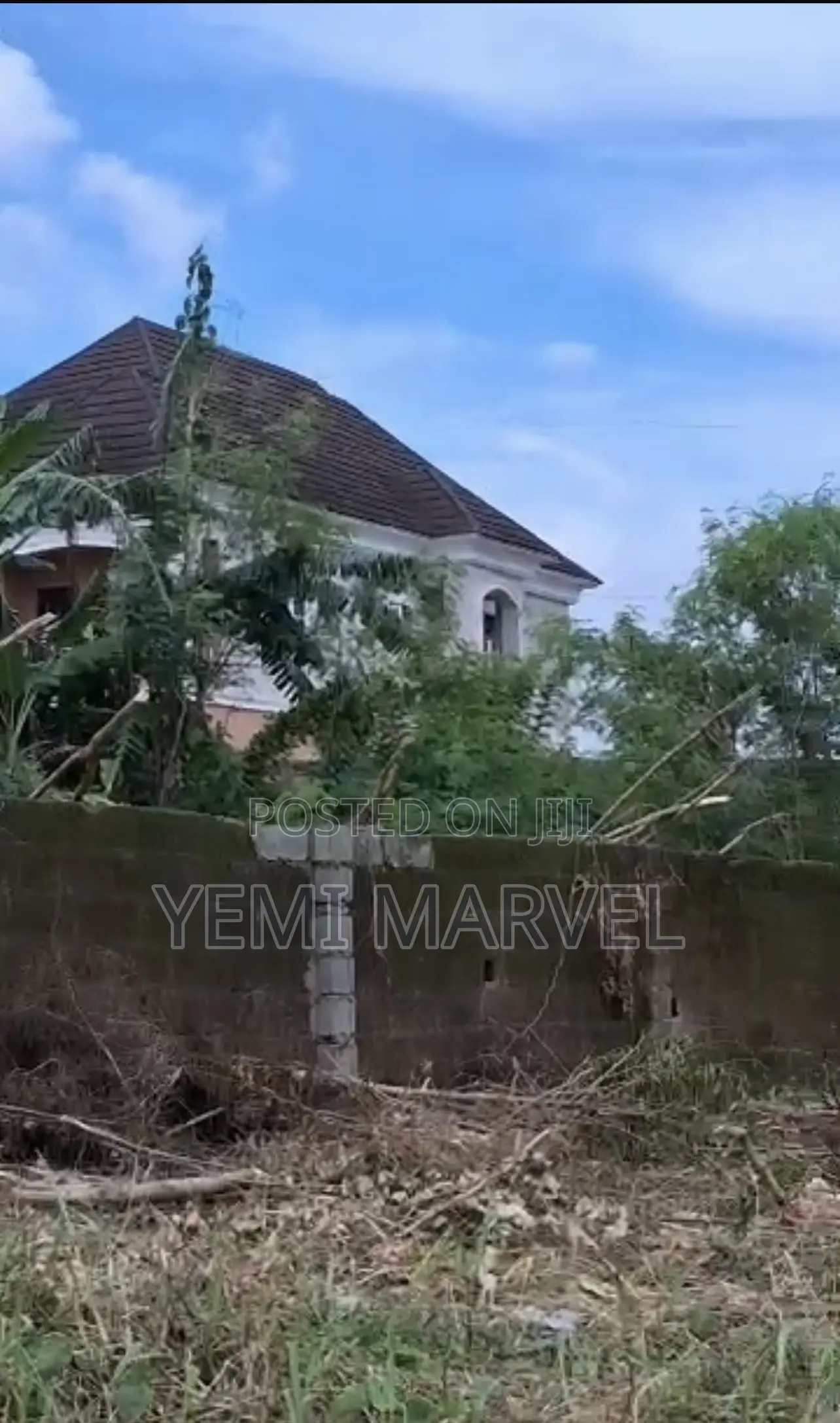 Fenced 893sqm Land at Idi-Ishin Main Jericho, Ibadan With Extra 130sqm in Idishin