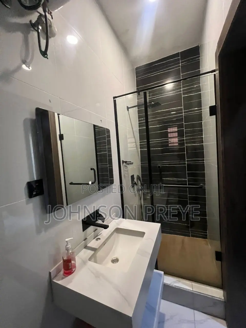 Furnished 2bdrm Apartment in Lekki Phase 1 for rent in Lekki Phase 1