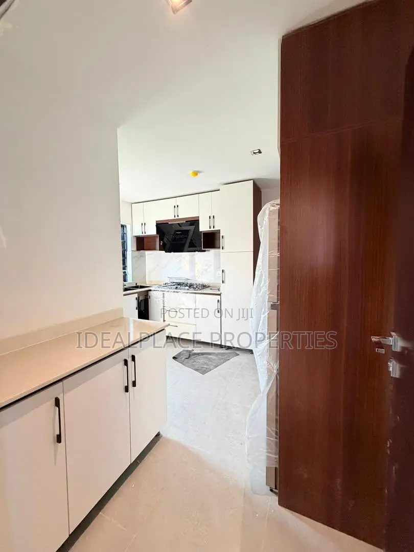 4bdrm Maisonette in Opebi for sale in Opebi