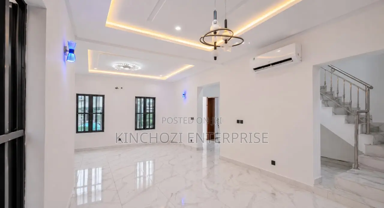 3bdrm Duplex in Rockvale Manors, Zone B for rent in Zone B