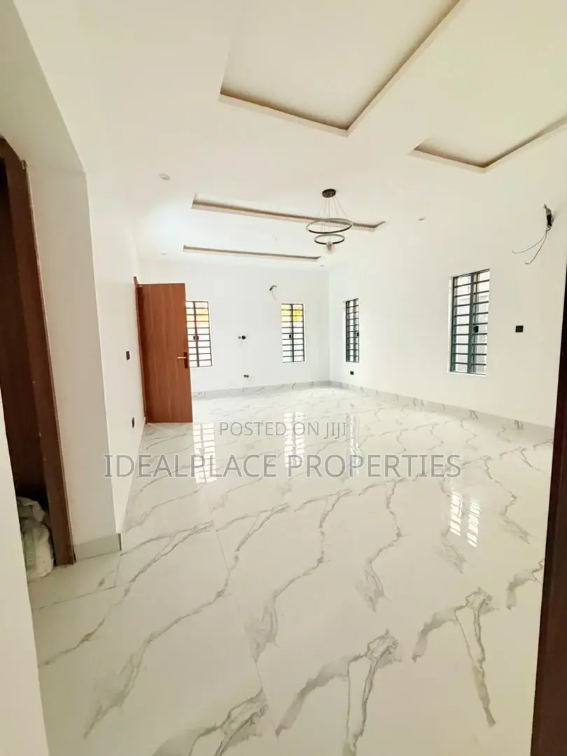 4bdrm Duplex in GRA Phase 1 for sale in GRA Phase 1
