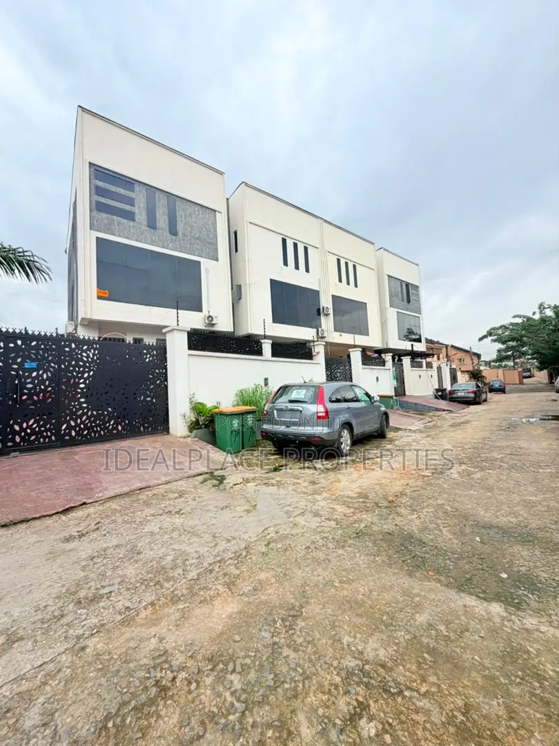 4bdrm Duplex in GRA Phase 2 Shangisha for sale in GRA Phase 2 Shangisha