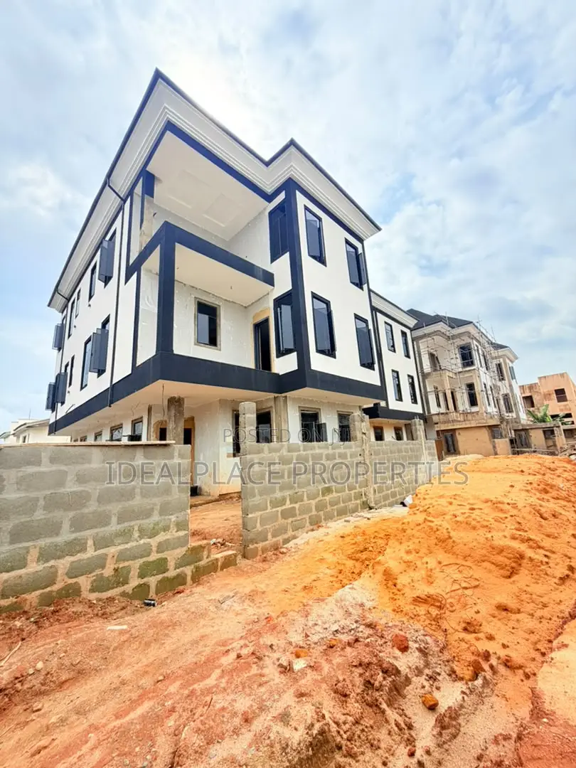 5bdrm Duplex in GRA Phase 2 Shangisha for sale in GRA Phase 2 Shangisha