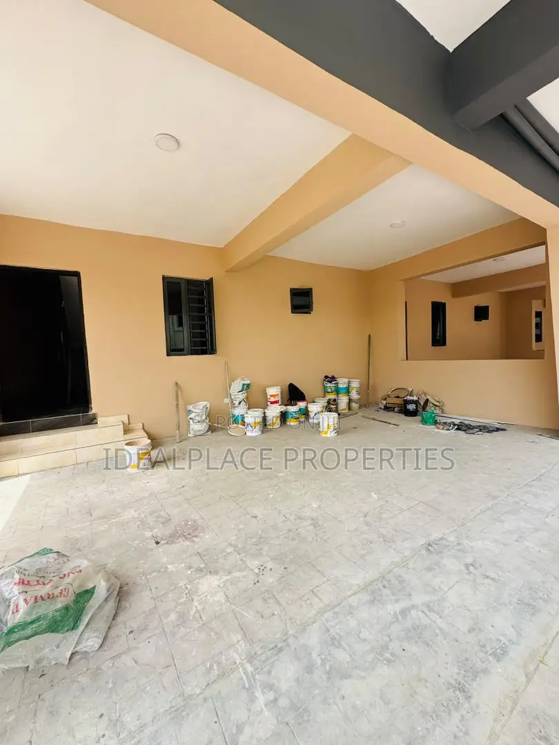 4bdrm Duplex in Anthony Village for sale in Anthony Village