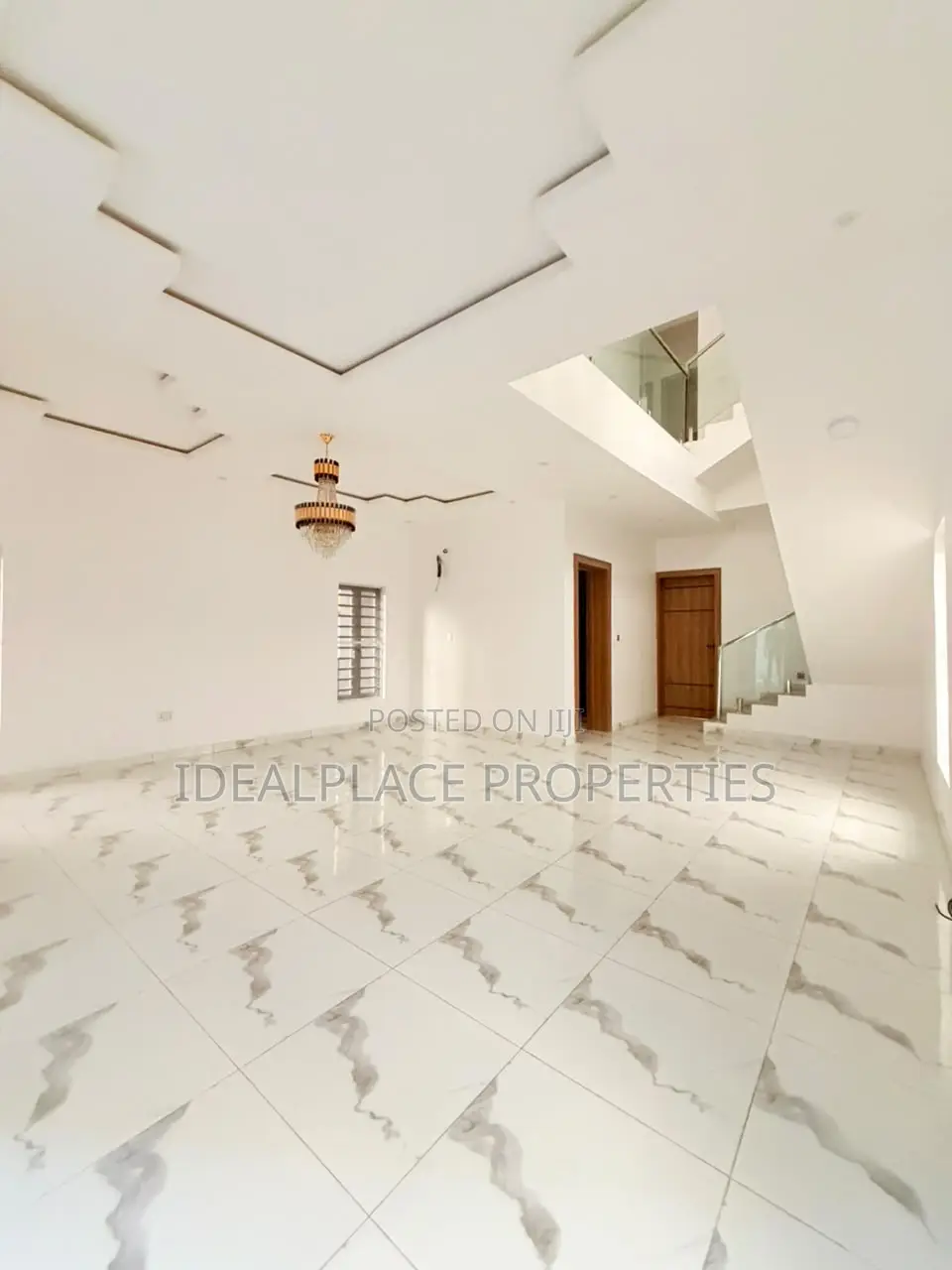 5bdrm Duplex in GRA Phase 2 Shangisha for sale in GRA Phase 2 Shangisha