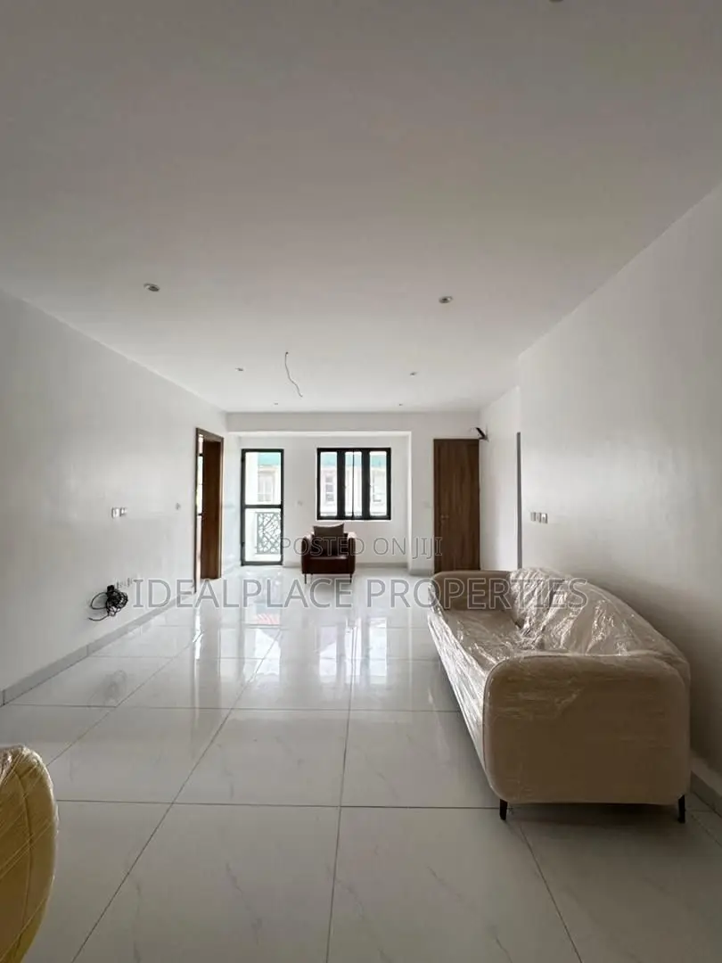 3bdrm Apartment in Alagomeji for sale in Alagomeji
