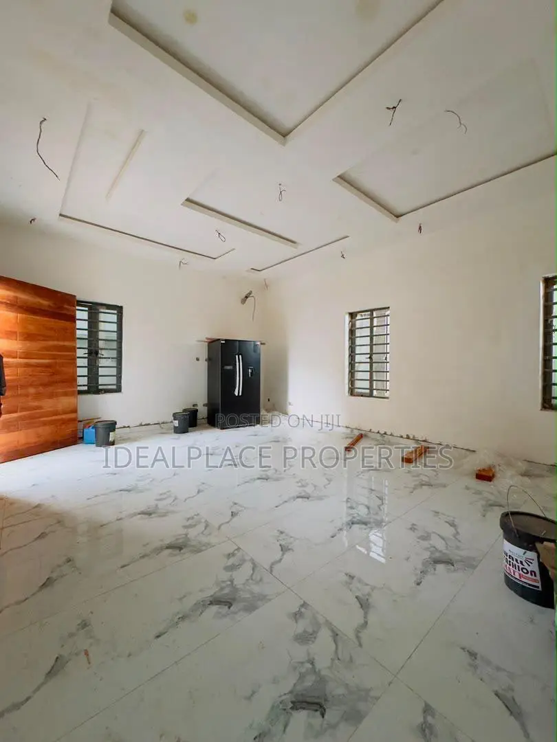 6bdrm Duplex in GRA Phase 2 Shangisha for sale in GRA Phase 2 Shangisha