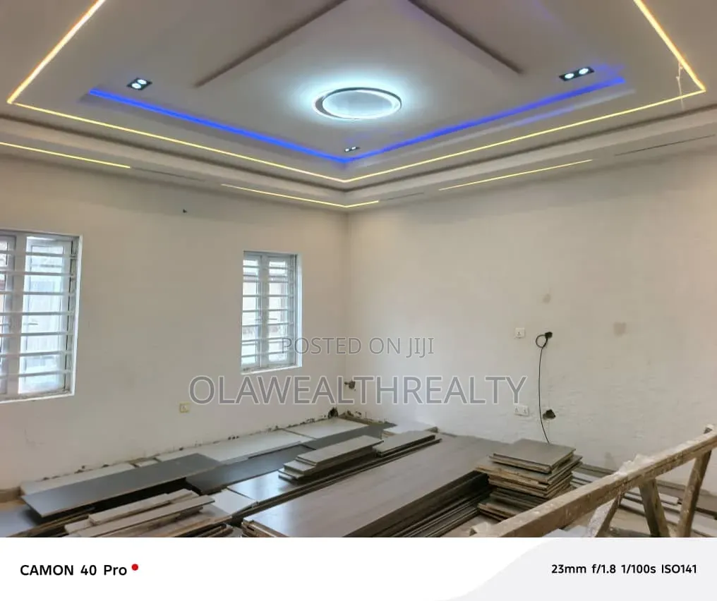3bdrm Bungalow in Okebadan Estate, Akobo for rent in Akobo