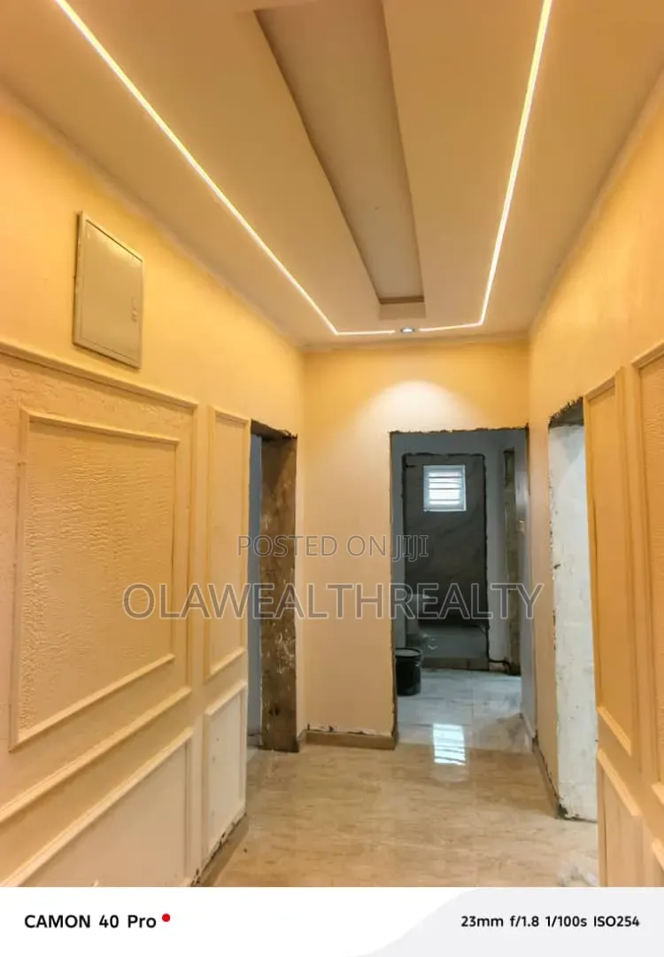 3bdrm Bungalow in Okebadan Estate, Akobo for rent in Akobo