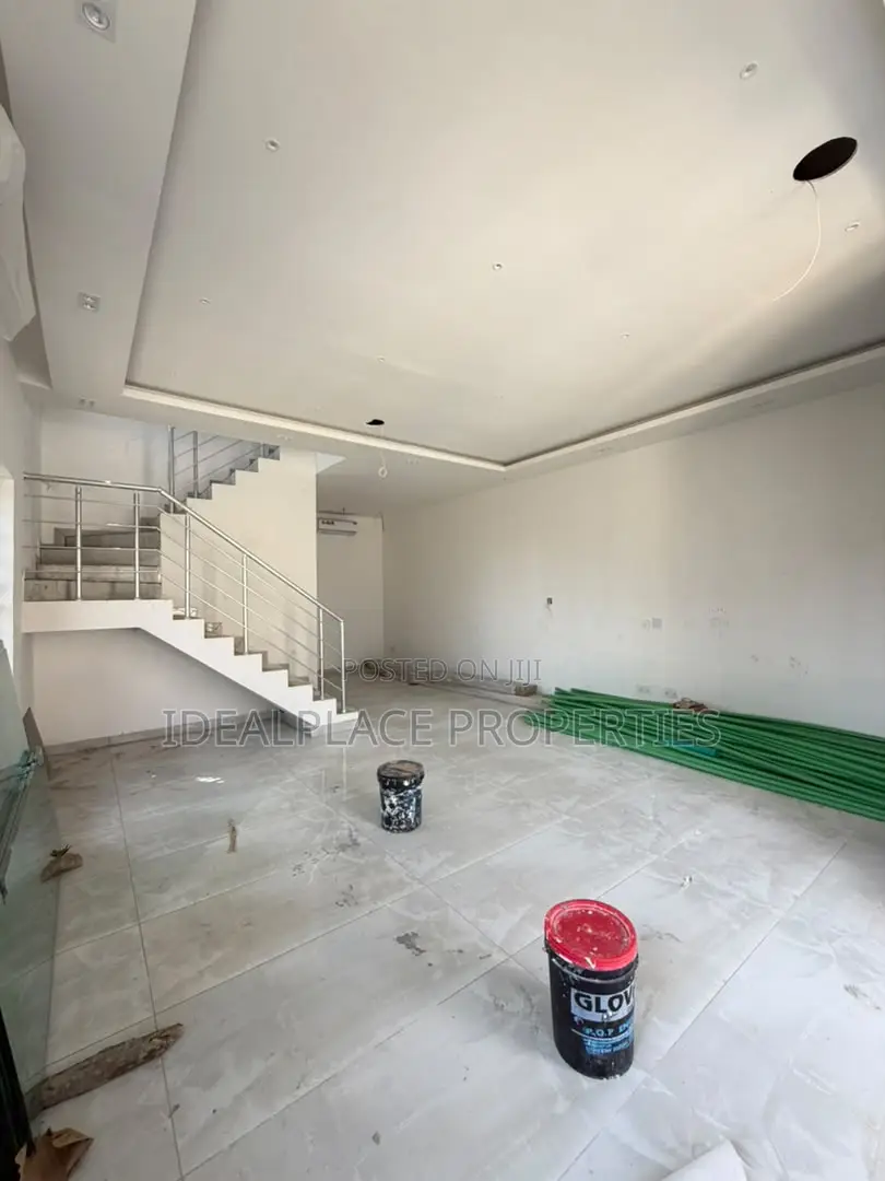4bdrm Duplex in Victoria Island Extension for sale in Victoria Island Extension