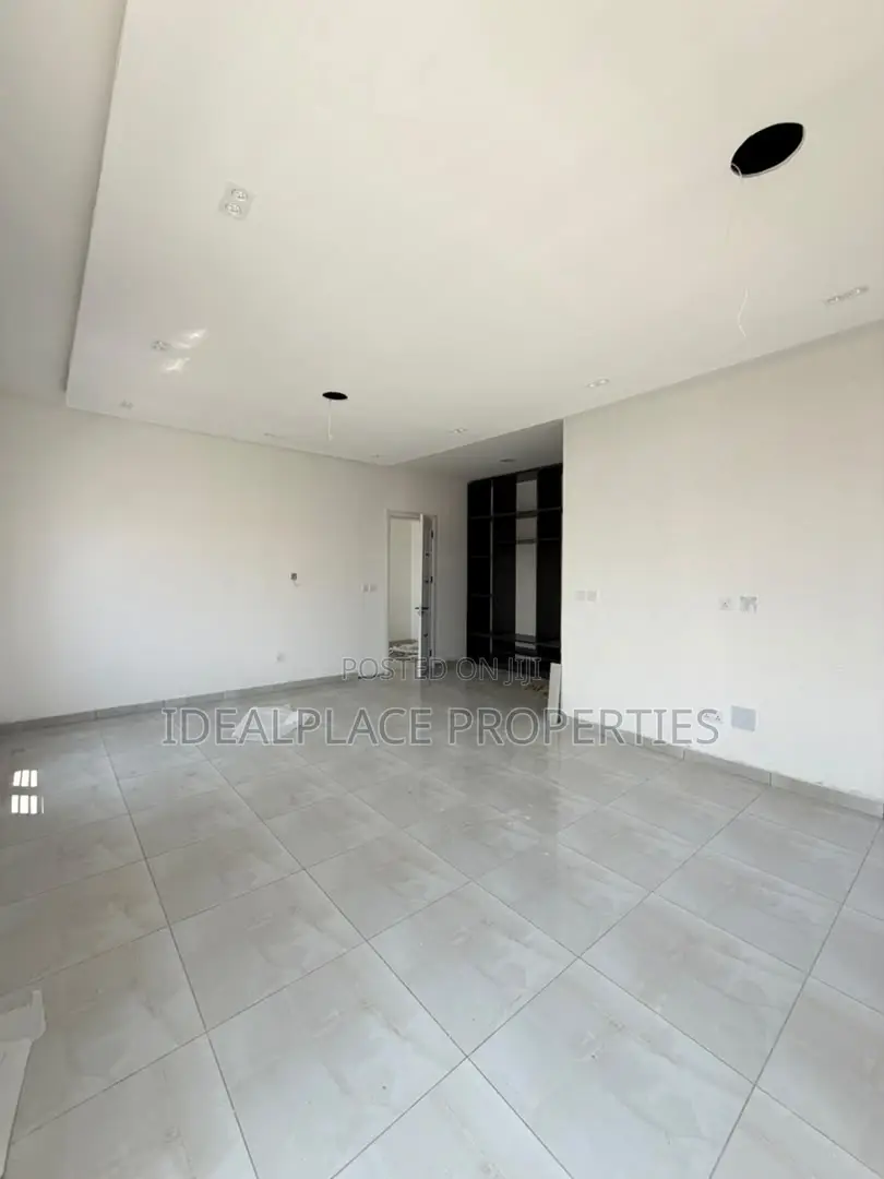 4bdrm Duplex in Victoria Island Extension for sale in Victoria Island Extension