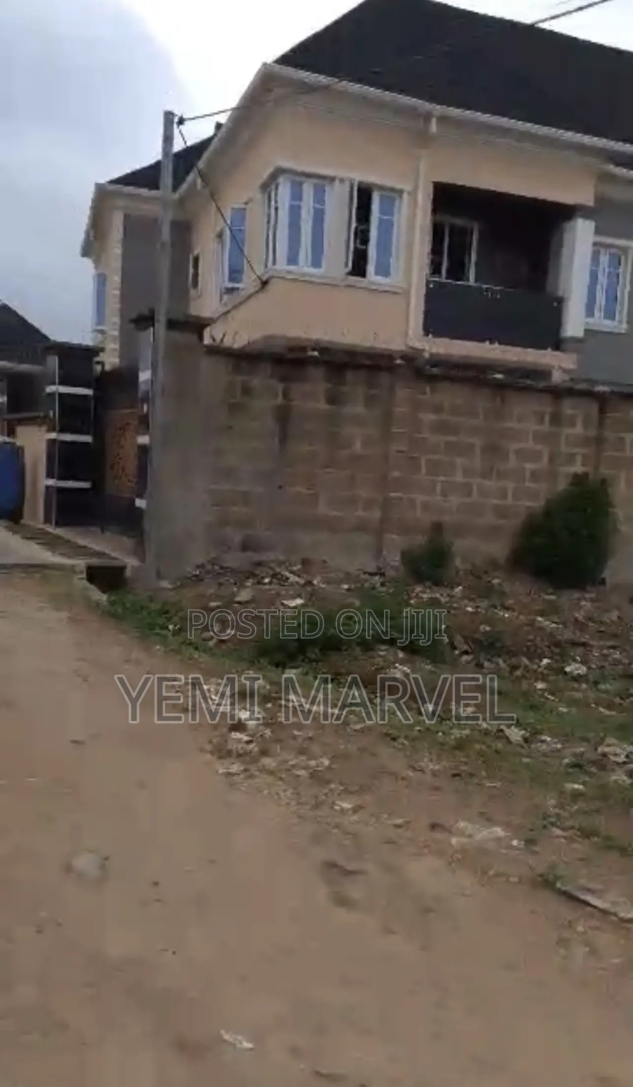 593sqm of Land With 2units of Uncompleted 2bed at the Back of Bolad in Akala Express