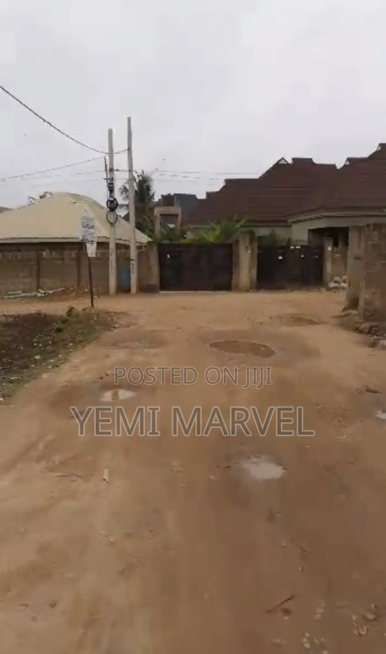 593sqm of Land With 2units of Uncompleted 2bed at the Back of Bolad in Akala Express