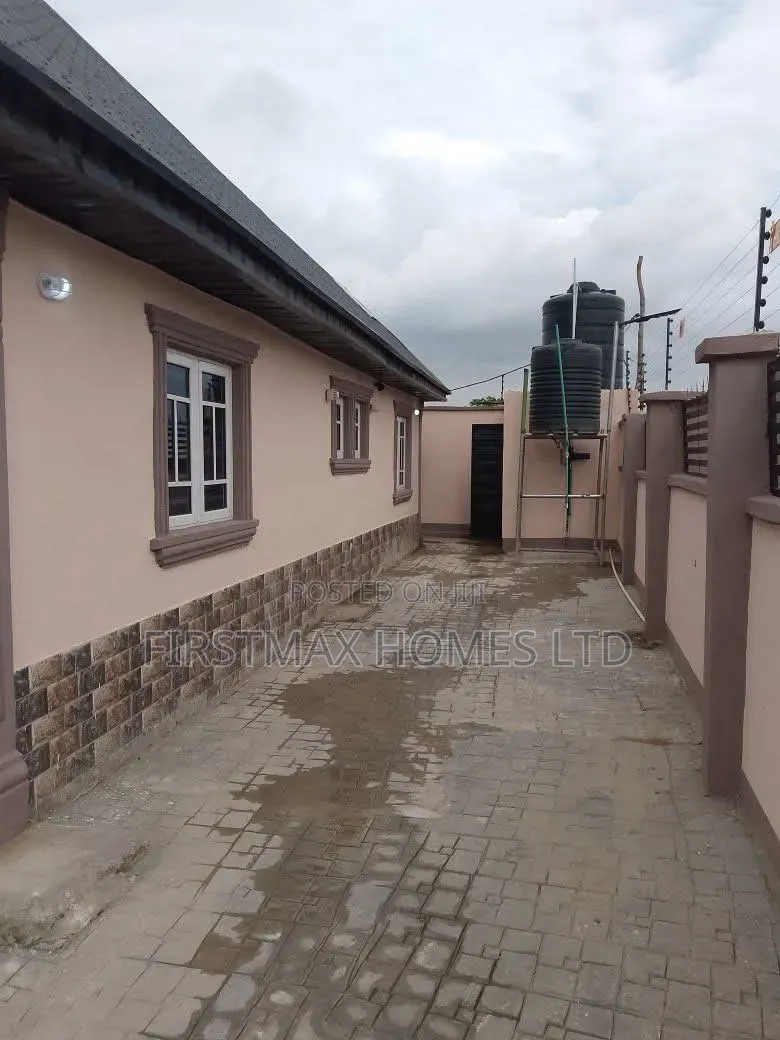 Furnished 4bdrm Bungalow in Agba Akin - Bode for sale in Abeokuta North