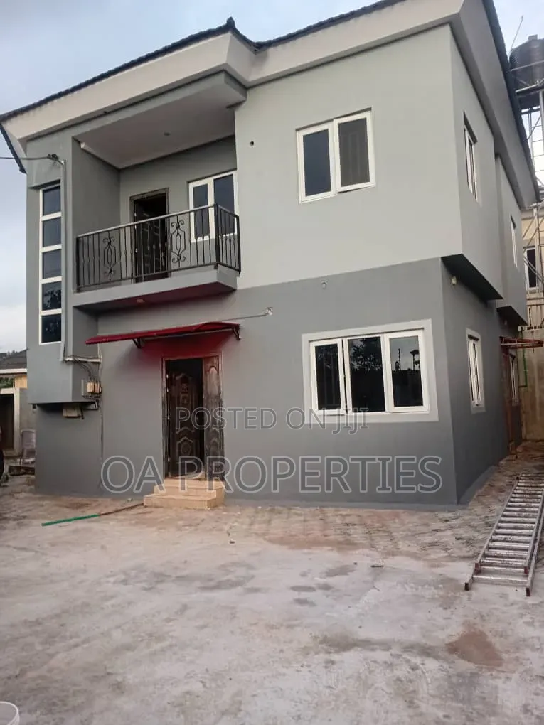 4bdrm Duplex in Ikolaba Gra, Ibadan for rent in Ibadan